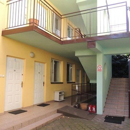 Hostel Malva Lomianki Ngoại thất bức ảnh