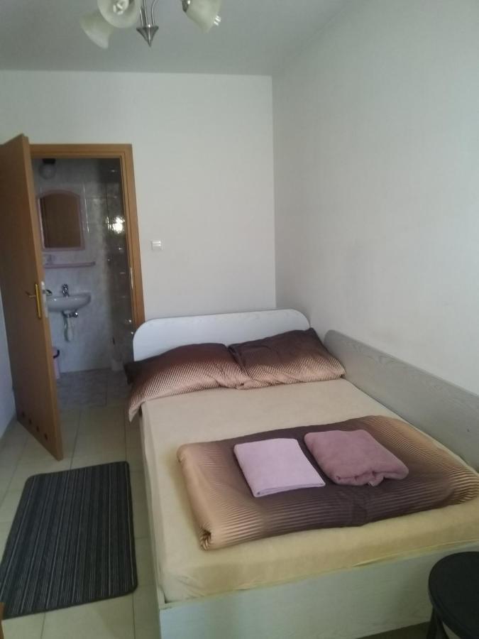 Hostel Malva Lomianki Ngoại thất bức ảnh