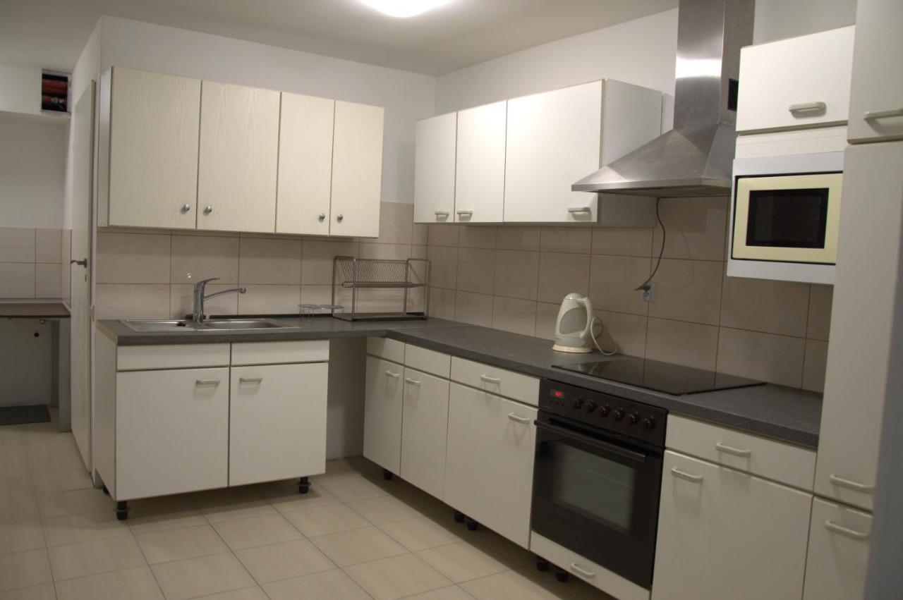 Hostel Malva Lomianki Ngoại thất bức ảnh